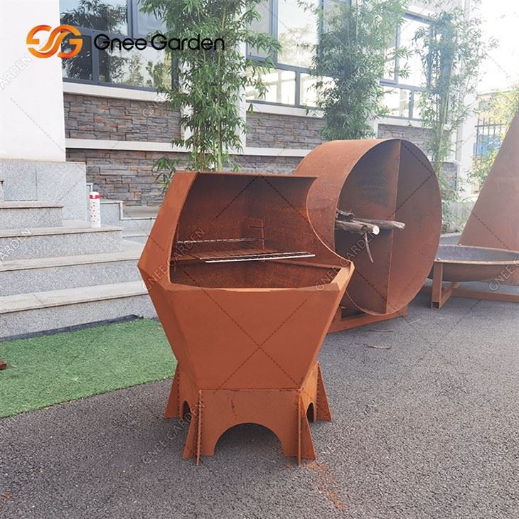 Panggangan BBQ Brasero Corten Steel Teroksida Pemanggang Bbq Arang